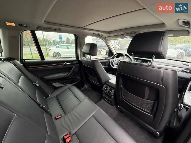 Серый БМВ Х3, объемом двигателя 3 л и пробегом 175 тыс. км за 13200 $, фото 15 на Automoto.ua