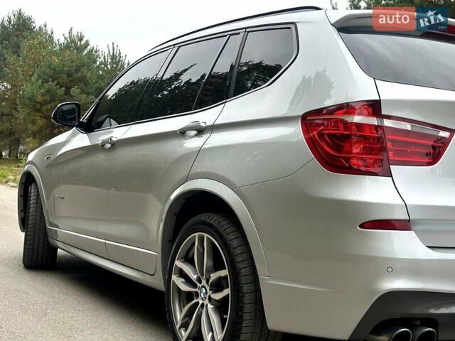 Серый БМВ Х3, объемом двигателя 2 л и пробегом 135 тыс. км за 18500 $, фото 9 на Automoto.ua