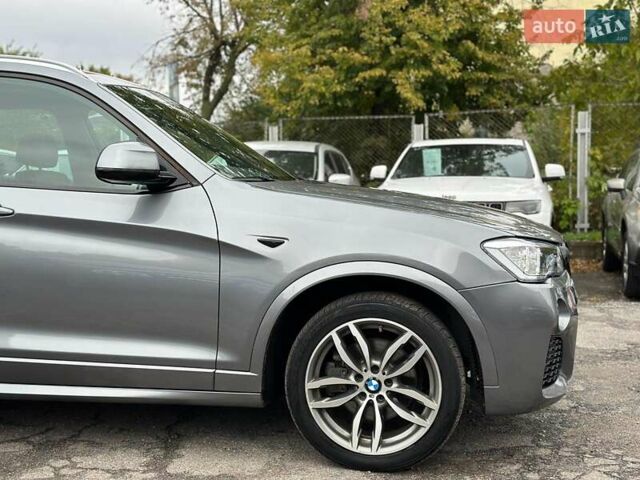 Серый БМВ Х3, объемом двигателя 3 л и пробегом 156 тыс. км за 20990 $, фото 8 на Automoto.ua