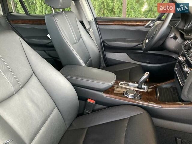 Серый БМВ Х3, объемом двигателя 2 л и пробегом 161 тыс. км за 19900 $, фото 10 на Automoto.ua