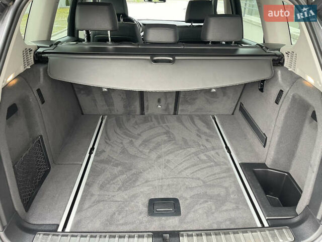 Серый БМВ Х3, объемом двигателя 2 л и пробегом 155 тыс. км за 15000 $, фото 34 на Automoto.ua