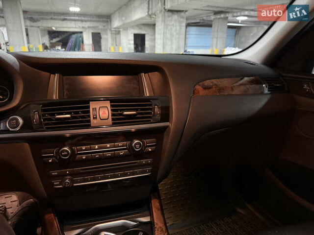 Сірий БМВ Х3, об'ємом двигуна 2 л та пробігом 237 тис. км за 13500 $, фото 41 на Automoto.ua