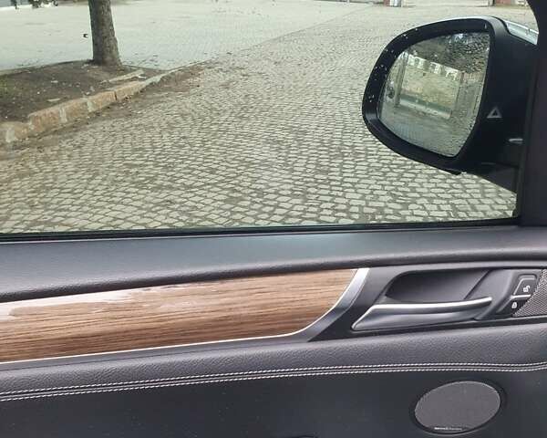 Серый БМВ Х3, объемом двигателя 2 л и пробегом 285 тыс. км за 15300 $, фото 16 на Automoto.ua