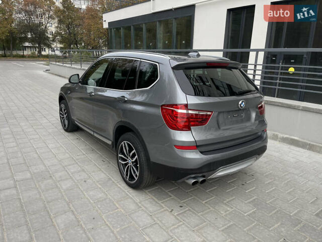 Серый БМВ Х3, объемом двигателя 2 л и пробегом 155 тыс. км за 15000 $, фото 3 на Automoto.ua