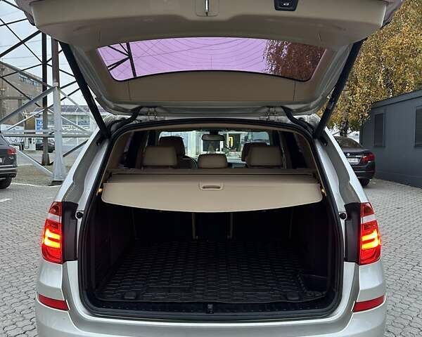 Серый БМВ Х3, объемом двигателя 2 л и пробегом 161 тыс. км за 20900 $, фото 2 на Automoto.ua