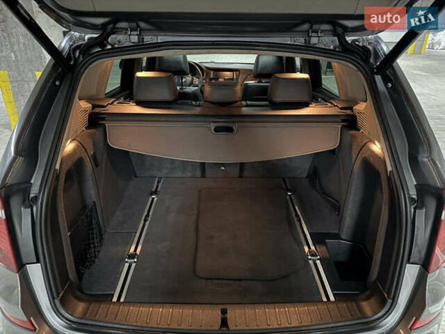 Сірий БМВ Х3, об'ємом двигуна 2 л та пробігом 237 тис. км за 13500 $, фото 30 на Automoto.ua