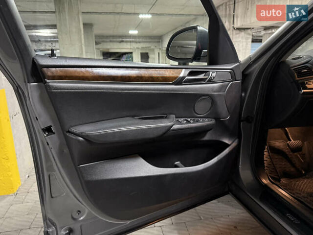 Сірий БМВ Х3, об'ємом двигуна 2 л та пробігом 237 тис. км за 13500 $, фото 22 на Automoto.ua