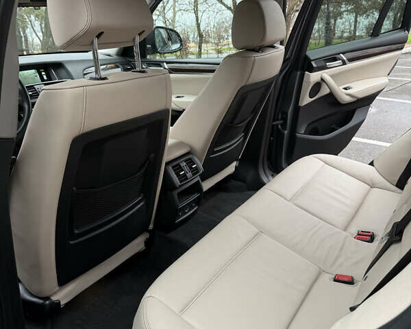 Серый БМВ Х3, объемом двигателя 2 л и пробегом 195 тыс. км за 18800 $, фото 20 на Automoto.ua