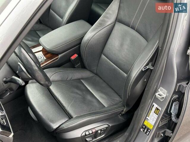 Серый БМВ Х3, объемом двигателя 3 л и пробегом 156 тыс. км за 20990 $, фото 35 на Automoto.ua