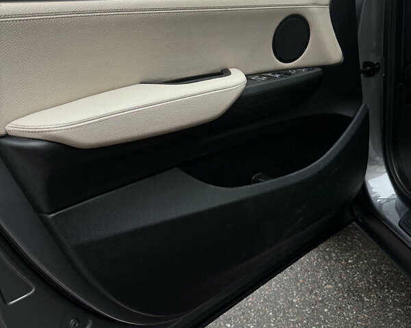 Серый БМВ Х3, объемом двигателя 2 л и пробегом 195 тыс. км за 18800 $, фото 6 на Automoto.ua