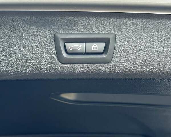 Серый БМВ Х3, объемом двигателя 2 л и пробегом 136 тыс. км за 17900 $, фото 49 на Automoto.ua