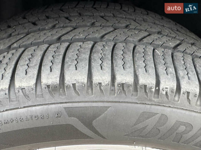 Серый БМВ Х3, объемом двигателя 2 л и пробегом 205 тыс. км за 15200 $, фото 74 на Automoto.ua