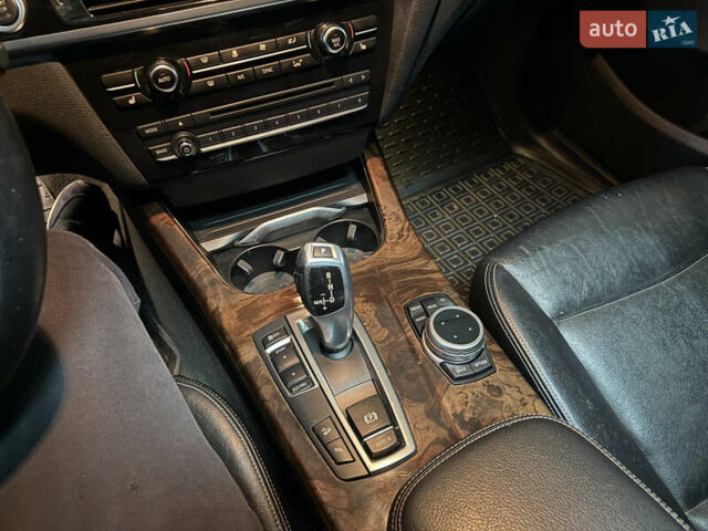 Сірий БМВ Х3, об'ємом двигуна 2 л та пробігом 237 тис. км за 13500 $, фото 40 на Automoto.ua