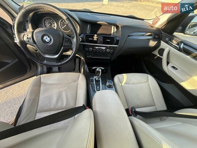 Сірий БМВ Х3, об'ємом двигуна 2 л та пробігом 218 тис. км за 16500 $, фото 9 на Automoto.ua