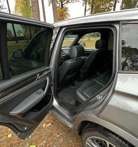 Серый БМВ Х3, объемом двигателя 2 л и пробегом 169 тыс. км за 19300 $, фото 12 на Automoto.ua