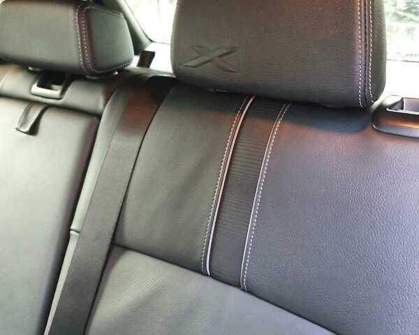 Серый БМВ Х3, объемом двигателя 2 л и пробегом 285 тыс. км за 15300 $, фото 1 на Automoto.ua