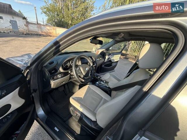 Сірий БМВ Х3, об'ємом двигуна 2 л та пробігом 218 тис. км за 16500 $, фото 16 на Automoto.ua