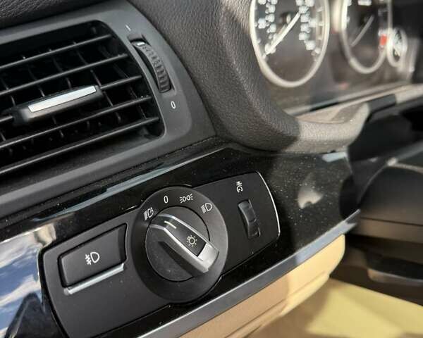 Серый БМВ Х3, объемом двигателя 2 л и пробегом 176 тыс. км за 15900 $, фото 8 на Automoto.ua