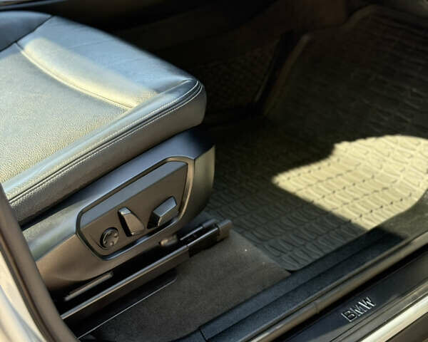 Серый БМВ Х3, объемом двигателя 2 л и пробегом 191 тыс. км за 16800 $, фото 28 на Automoto.ua