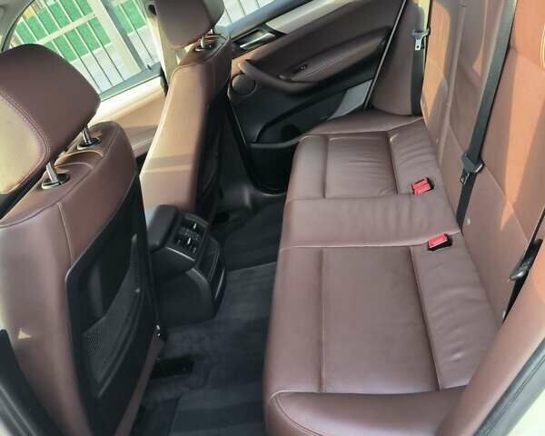 Серый БМВ Х3, объемом двигателя 2 л и пробегом 230 тыс. км за 16900 $, фото 24 на Automoto.ua