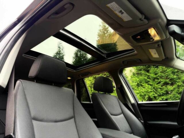 Серый БМВ Х3, объемом двигателя 2 л и пробегом 71 тыс. км за 6000 $, фото 9 на Automoto.ua