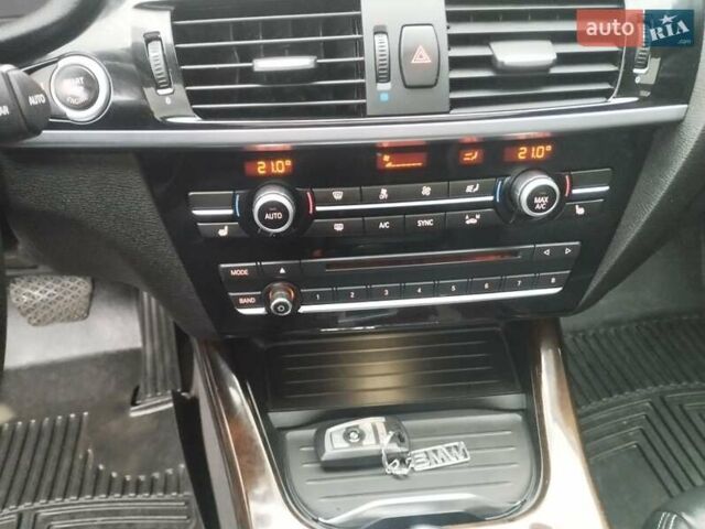 Серый БМВ Х3, объемом двигателя 2 л и пробегом 198 тыс. км за 14100 $, фото 7 на Automoto.ua
