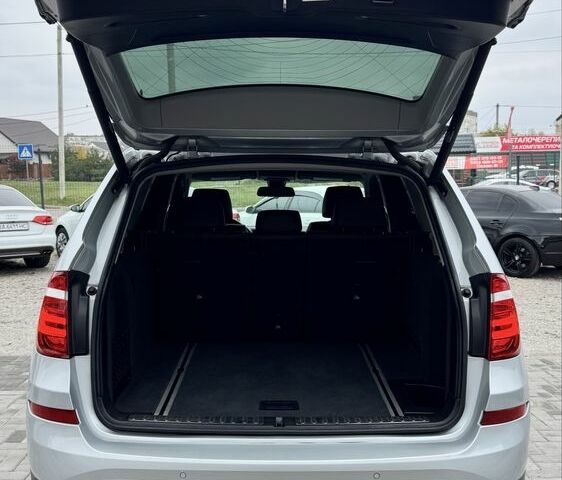 Серый БМВ Х3, объемом двигателя 2 л и пробегом 148 тыс. км за 17000 $, фото 5 на Automoto.ua