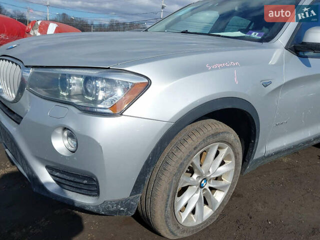 Серый БМВ Х3, объемом двигателя 2 л и пробегом 120 тыс. км за 4200 $, фото 6 на Automoto.ua