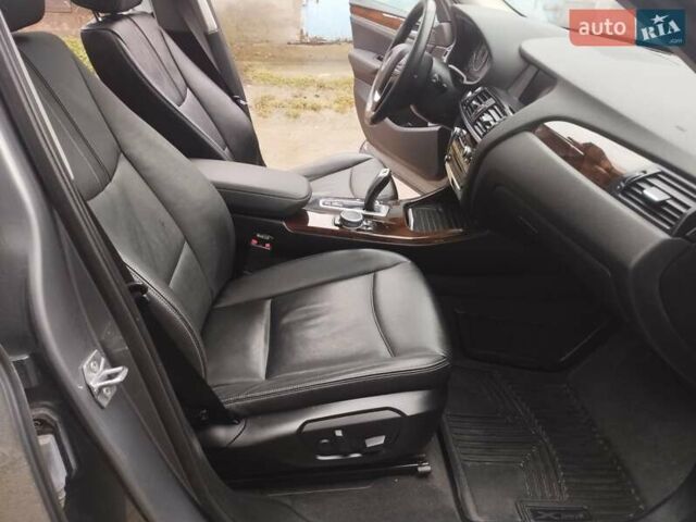 Серый БМВ Х3, объемом двигателя 2 л и пробегом 198 тыс. км за 14100 $, фото 10 на Automoto.ua