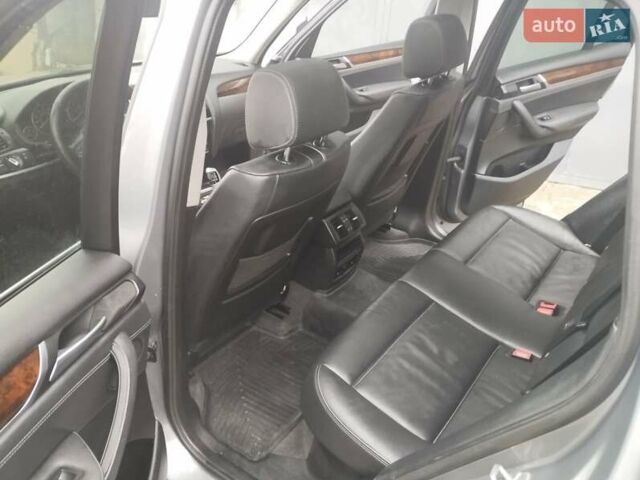 Серый БМВ Х3, объемом двигателя 2 л и пробегом 198 тыс. км за 14100 $, фото 14 на Automoto.ua