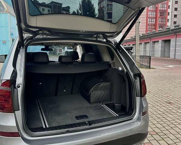 Серый БМВ Х3, объемом двигателя 2 л и пробегом 237 тыс. км за 17500 $, фото 10 на Automoto.ua