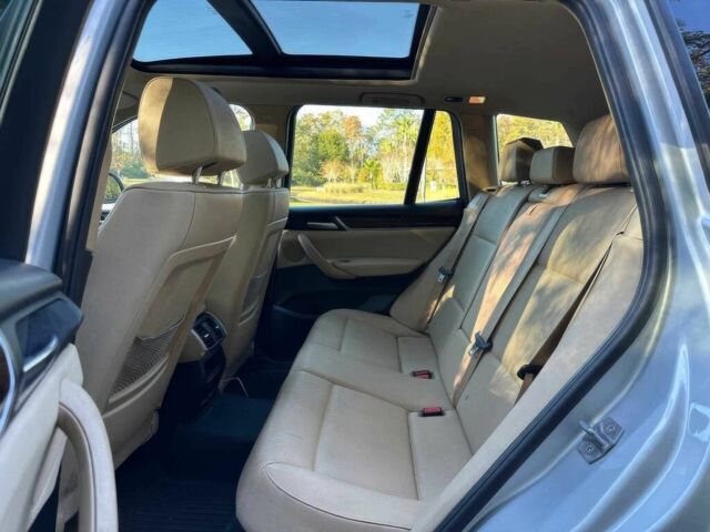 Серый БМВ Х3, объемом двигателя 2 л и пробегом 70 тыс. км за 17500 $, фото 9 на Automoto.ua