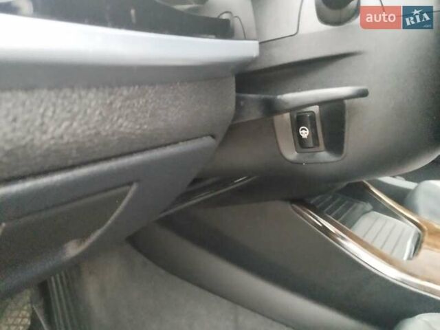 Серый БМВ Х3, объемом двигателя 2 л и пробегом 198 тыс. км за 14100 $, фото 8 на Automoto.ua