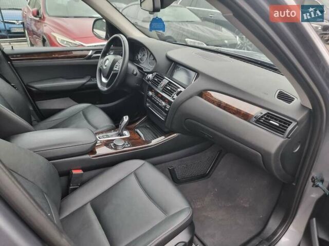 Серый БМВ Х3, объемом двигателя 2 л и пробегом 273 тыс. км за 14900 $, фото 4 на Automoto.ua