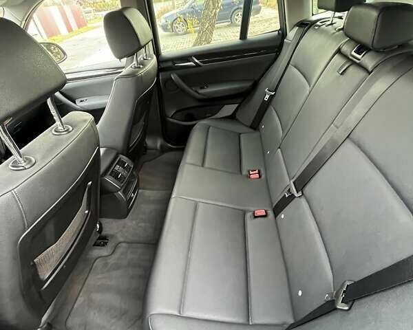 Серый БМВ Х3, объемом двигателя 2 л и пробегом 205 тыс. км за 19500 $, фото 51 на Automoto.ua