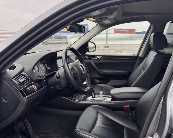 Серый БМВ Х3, объемом двигателя 2 л и пробегом 185 тыс. км за 16500 $, фото 8 на Automoto.ua