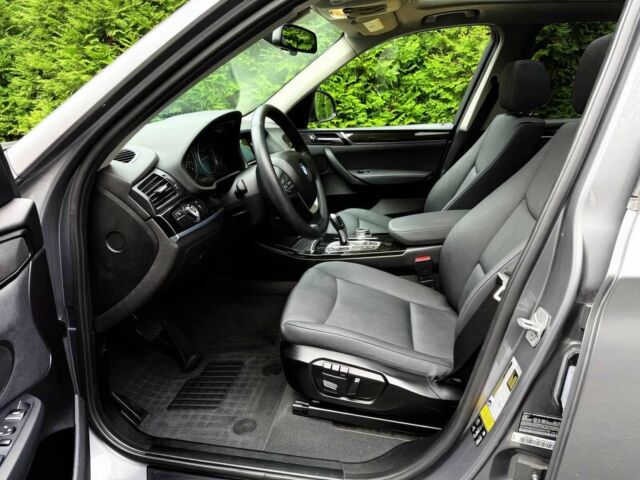 Серый БМВ Х3, объемом двигателя 2 л и пробегом 71 тыс. км за 6000 $, фото 7 на Automoto.ua