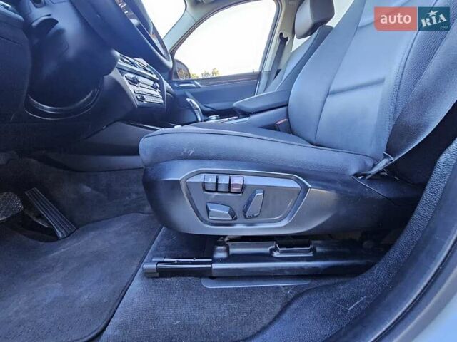 Серый БМВ Х3, объемом двигателя 2 л и пробегом 196 тыс. км за 16400 $, фото 51 на Automoto.ua