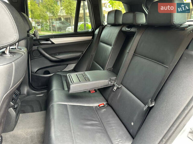 Серый БМВ Х3, объемом двигателя 3 л и пробегом 156 тыс. км за 21990 $, фото 25 на Automoto.ua