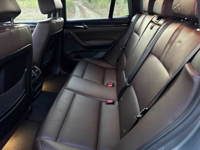 Серый БМВ Х3, объемом двигателя 2 л и пробегом 70 тыс. км за 4000 $, фото 11 на Automoto.ua