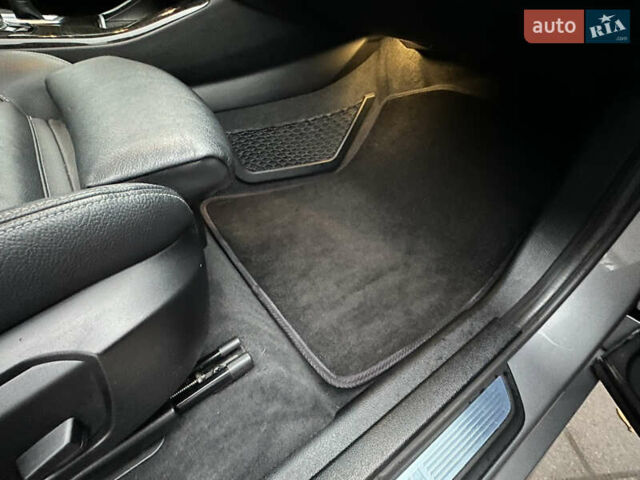 Сірий БМВ Х3, об'ємом двигуна 2 л та пробігом 163 тис. км за 17500 $, фото 44 на Automoto.ua