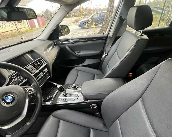 Серый БМВ Х3, объемом двигателя 2 л и пробегом 205 тыс. км за 19500 $, фото 49 на Automoto.ua