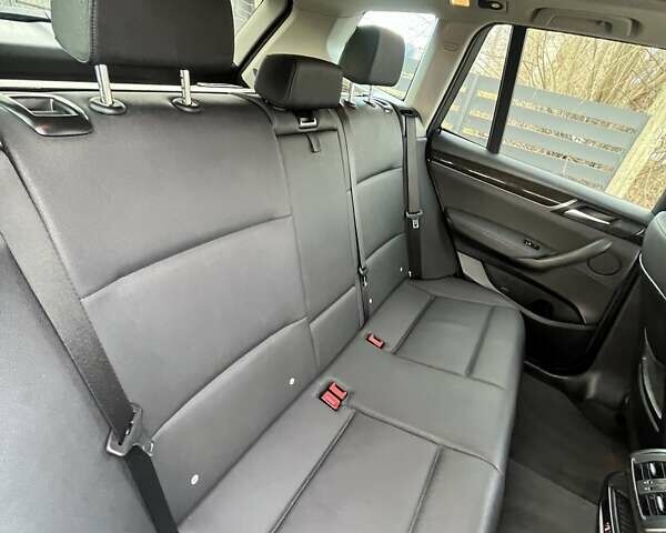 Серый БМВ Х3, объемом двигателя 2 л и пробегом 205 тыс. км за 19500 $, фото 59 на Automoto.ua