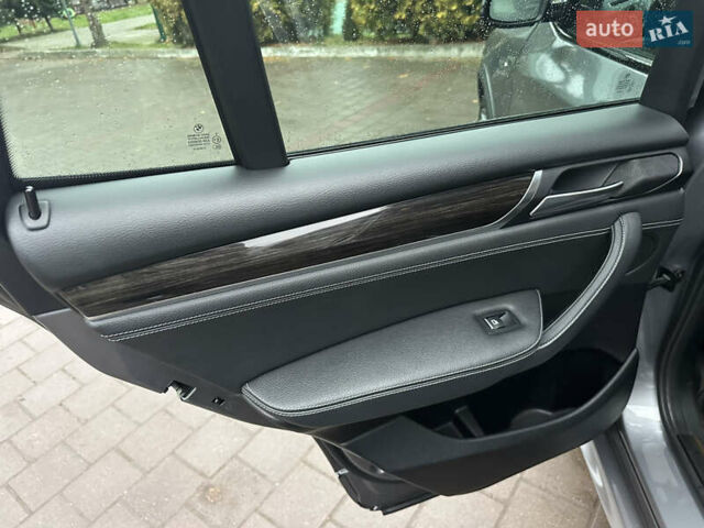 Сірий БМВ Х3, об'ємом двигуна 2 л та пробігом 163 тис. км за 17500 $, фото 59 на Automoto.ua