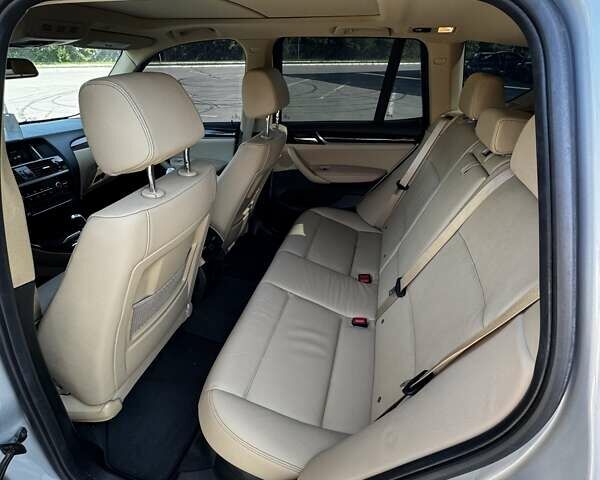 Серый БМВ Х3, объемом двигателя 2 л и пробегом 135 тыс. км за 23900 $, фото 11 на Automoto.ua