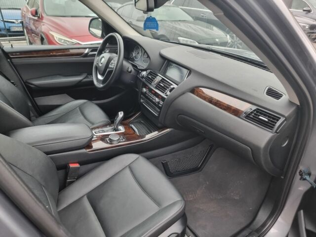 Серый БМВ Х3, объемом двигателя 2 л и пробегом 168 тыс. км за 14900 $, фото 4 на Automoto.ua