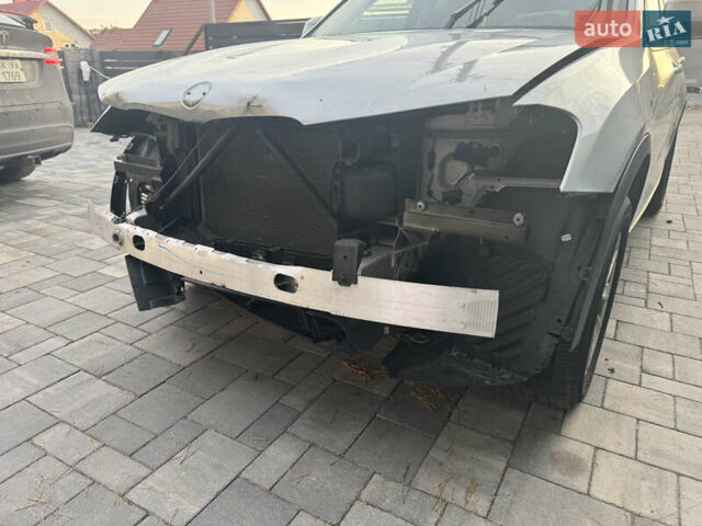 Серый БМВ Х3, объемом двигателя 2 л и пробегом 164 тыс. км за 10999 $, фото 9 на Automoto.ua