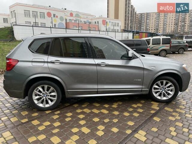 Серый БМВ Х3, объемом двигателя 2 л и пробегом 241 тыс. км за 16000 $, фото 6 на Automoto.ua