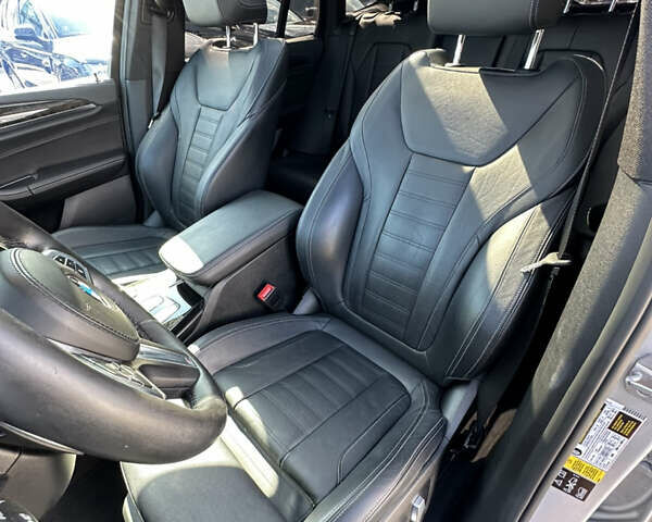 Серый БМВ Х3, объемом двигателя 3 л и пробегом 118 тыс. км за 38000 $, фото 16 на Automoto.ua