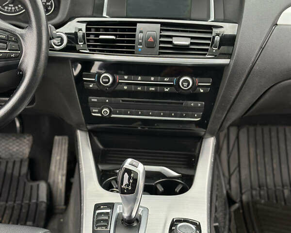 Серый БМВ Х3, объемом двигателя 2 л и пробегом 187 тыс. км за 15500 $, фото 20 на Automoto.ua